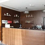 Crown City Hotel